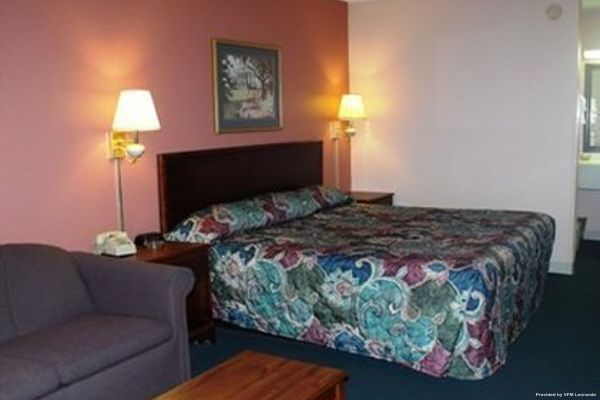 Hotel PROPERTY OFFLINE-AO (Madisonville)